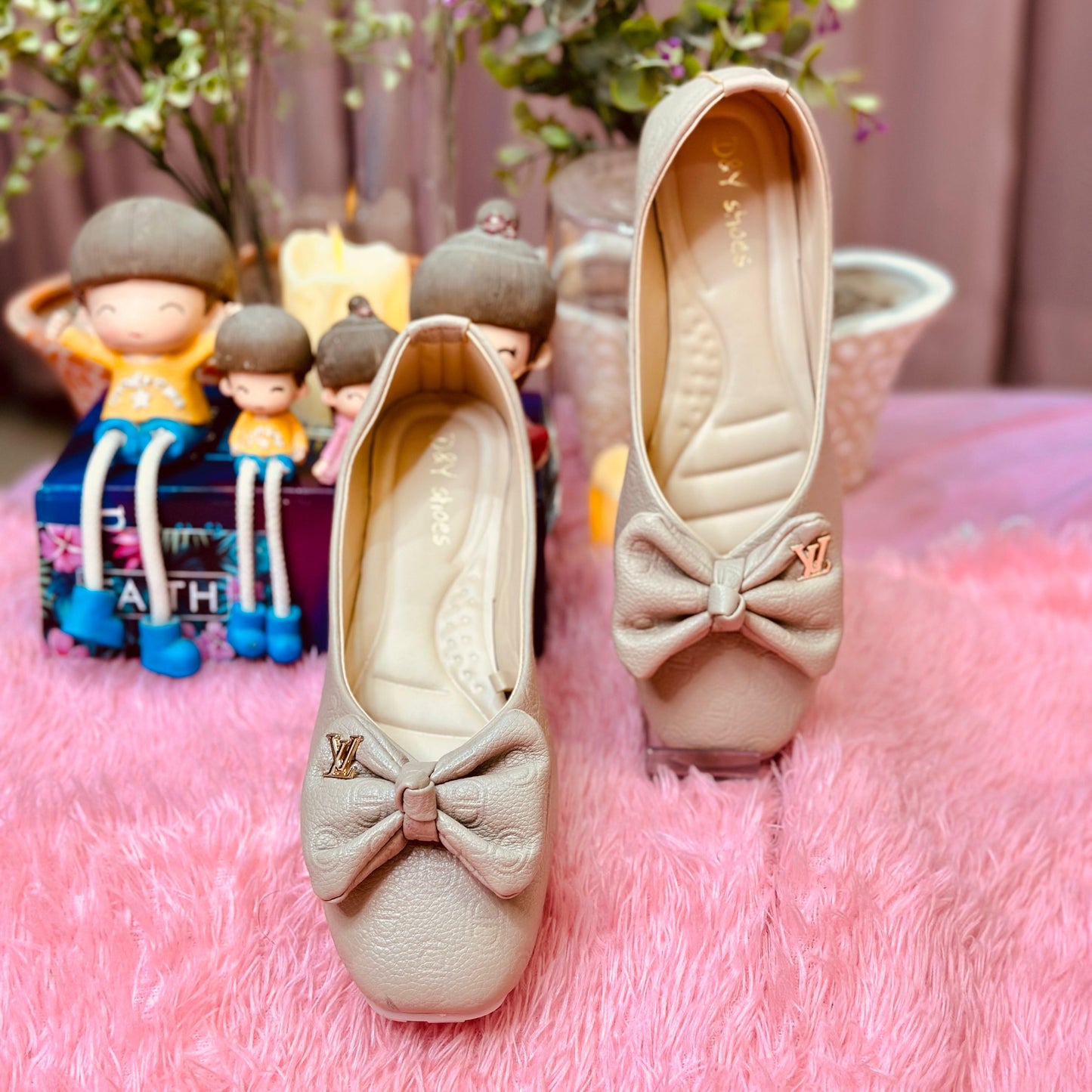 toes and flats  602