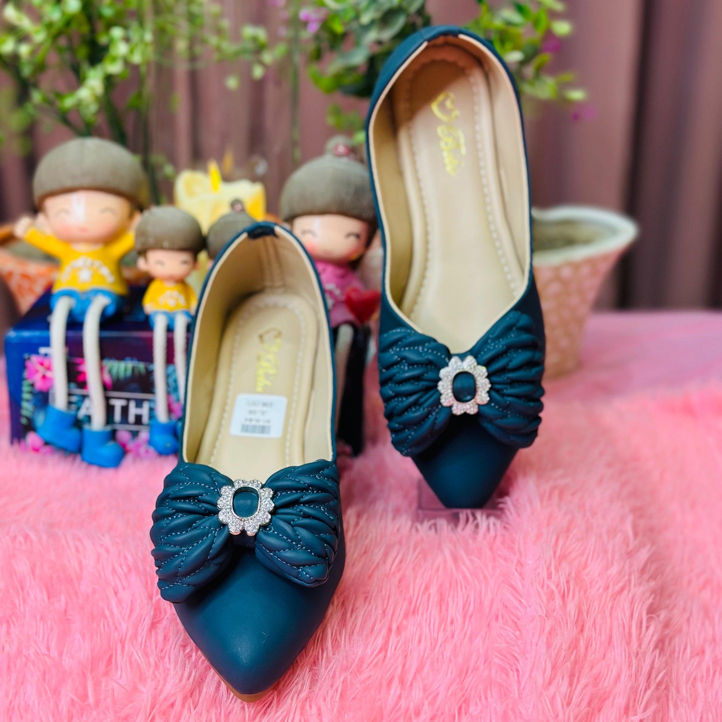 toes and flats  611