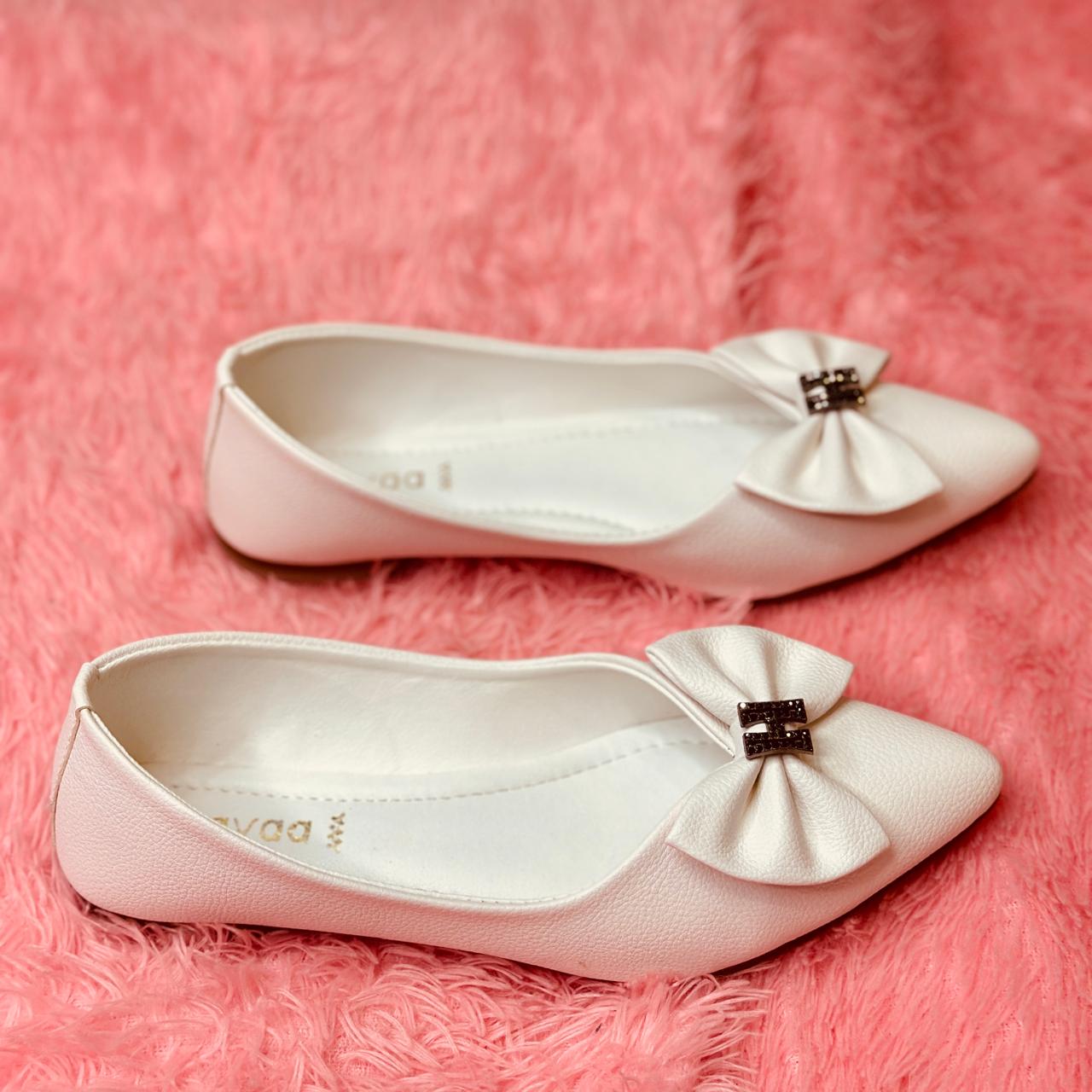 toes and flats  615