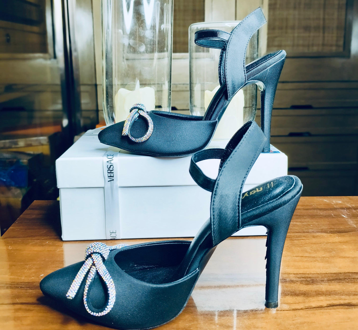 HEELS 02