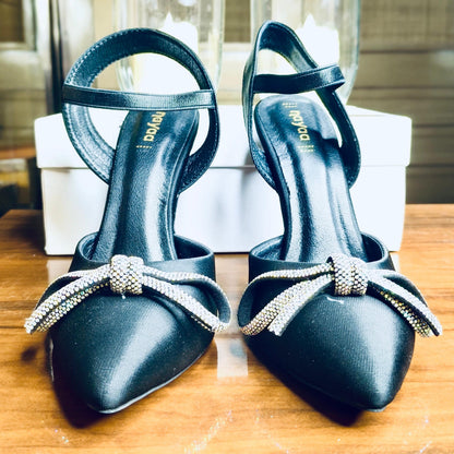 HEELS 02