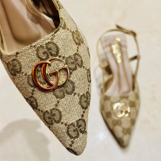 HEELS 11