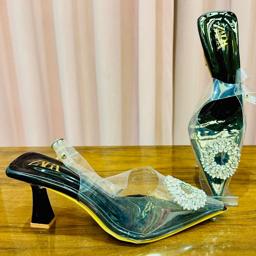 HEELS 205