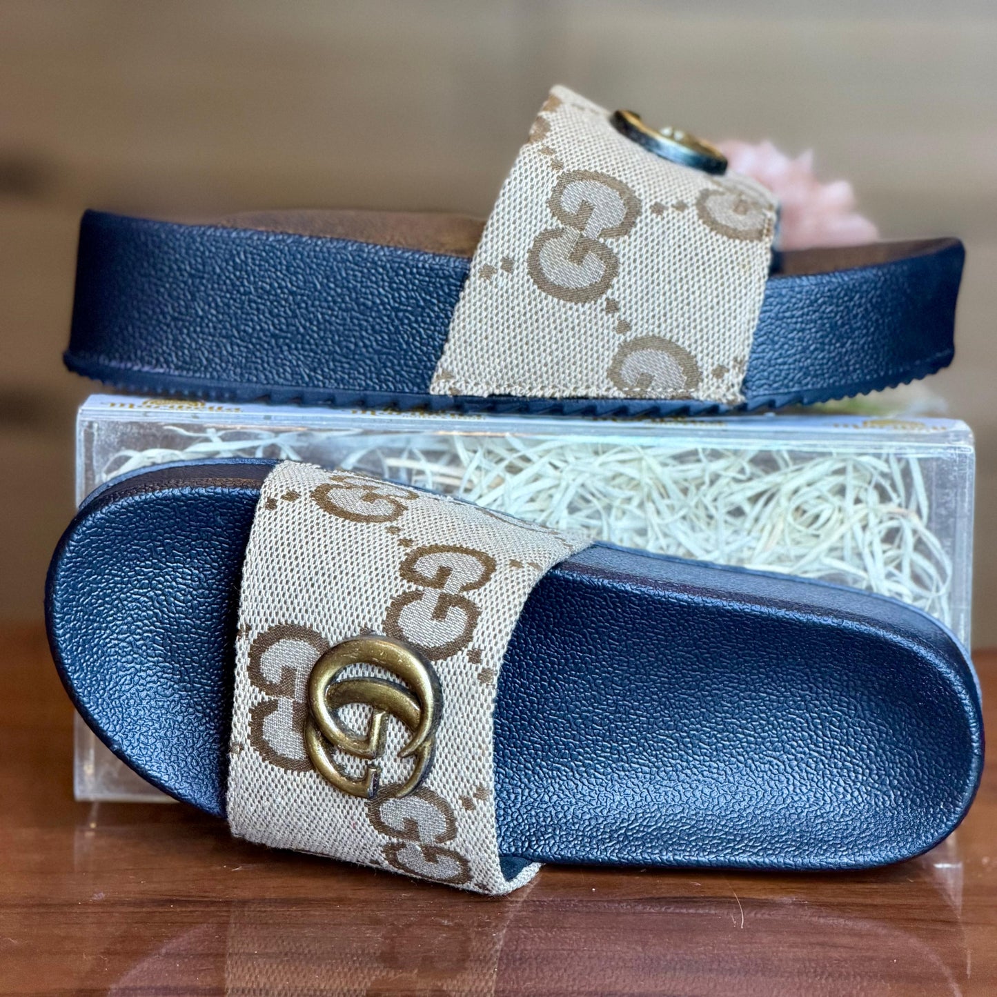 SLIPPER 5008