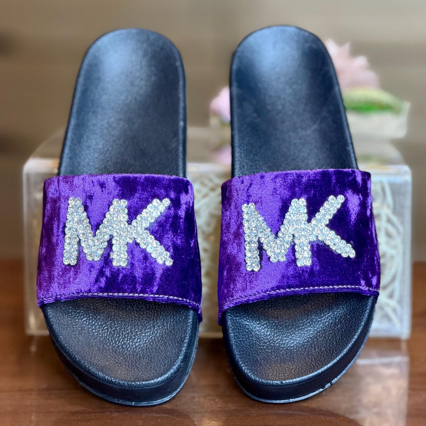 SLIPPER 5011