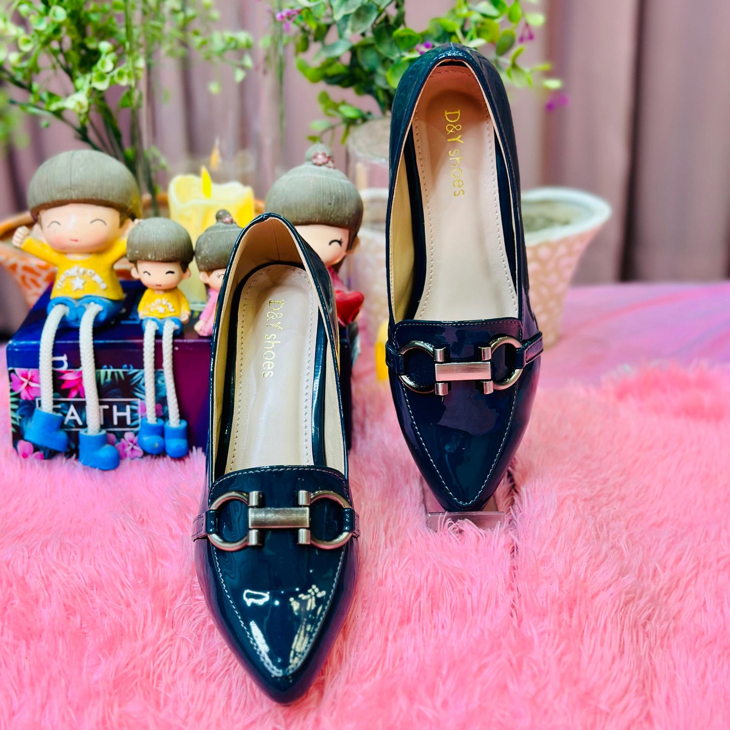 toes and flats  603